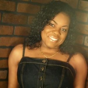 Meet your Posher, Abeba